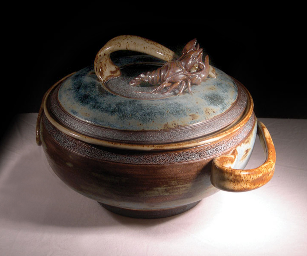 Ceramic Crawdad casserole dish2